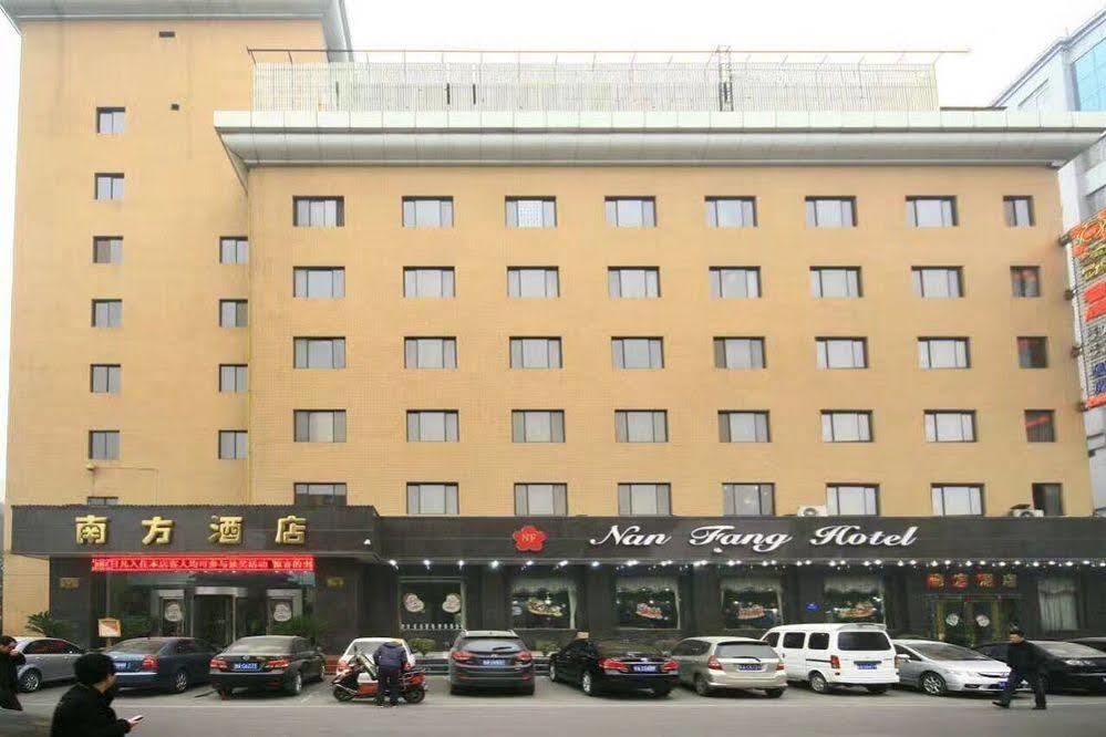 Nanfang Hotel - Anban Street Сіань Екстер'єр фото